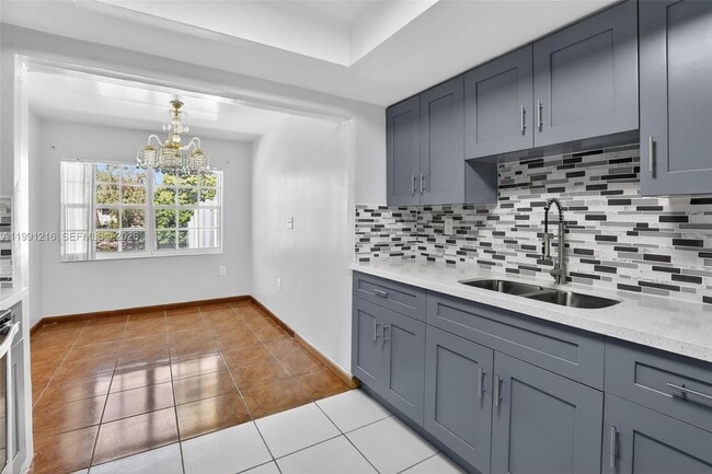 Building Photo - 2521 NW 72nd Ave