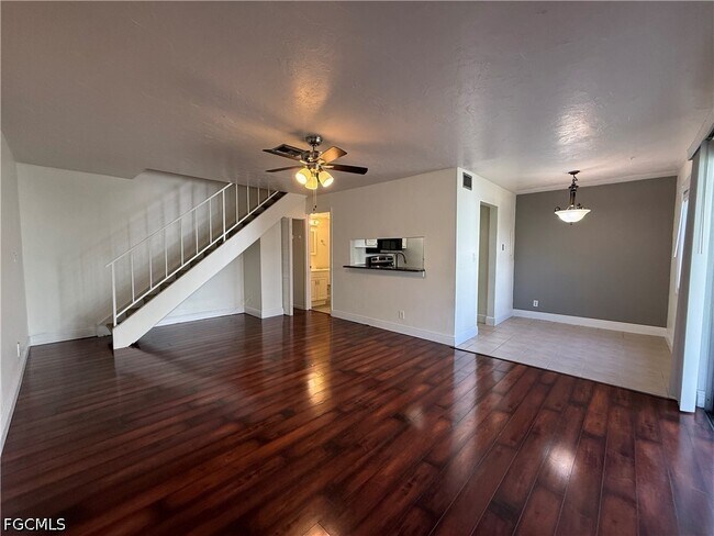 Building Photo - 3257 Prince Edward Island Cir
