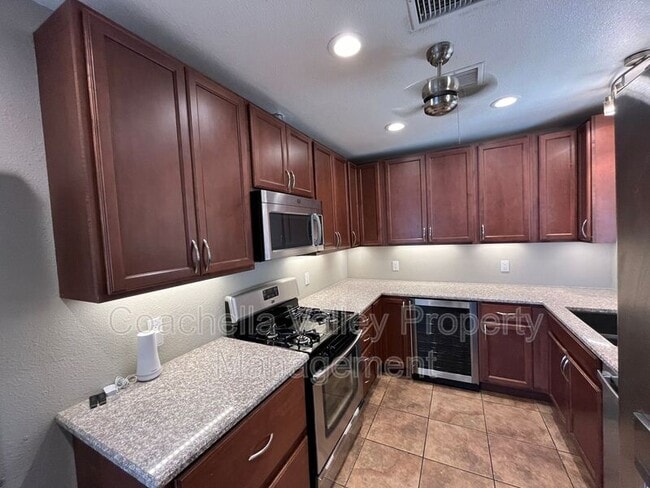 Building Photo - 4080 Cll San Antonio