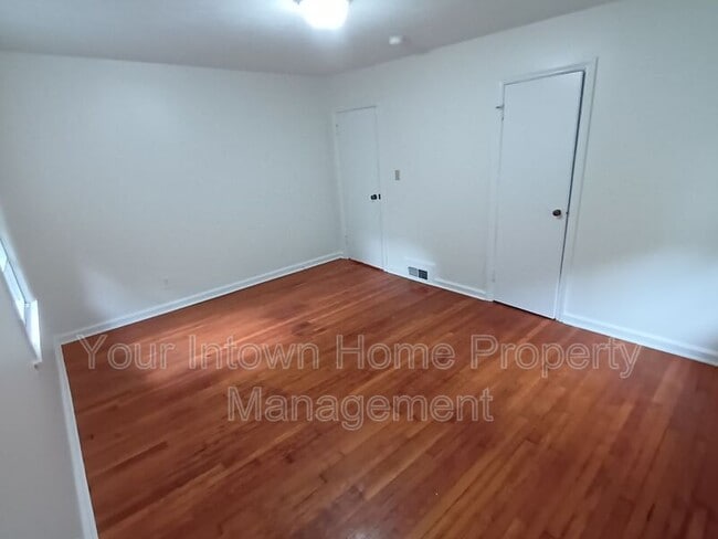 Building Photo - 1876 Mason Mill Rd