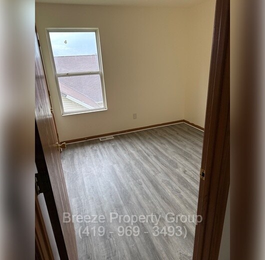 Building Photo - 2808 Benford Ln