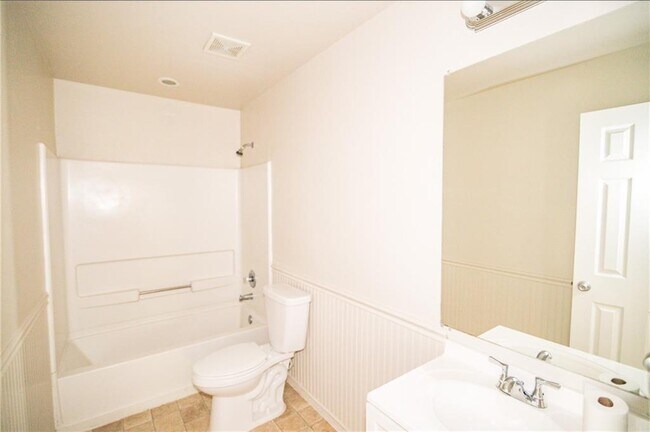 Building Photo - 8436 Fall Meadow Ln