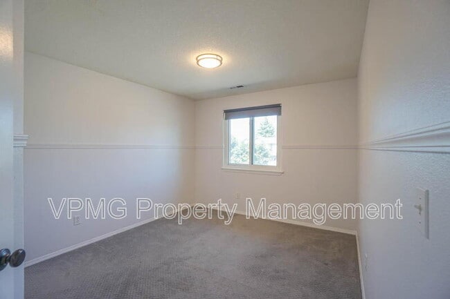 Building Photo - 203 NW 146th St