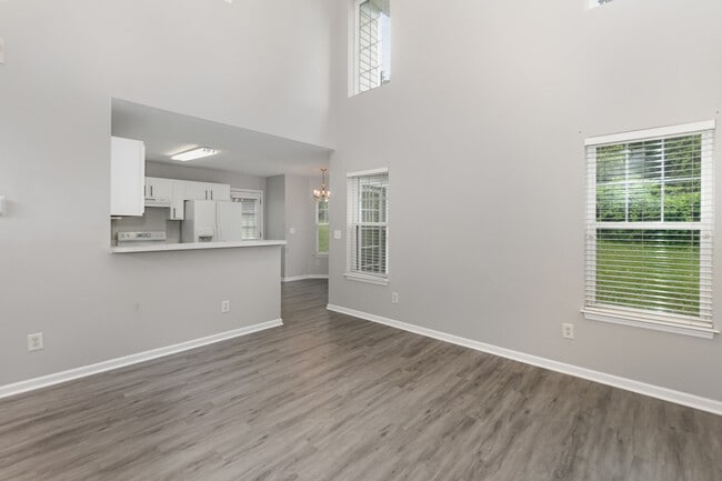 Building Photo - 3727 Bullard St