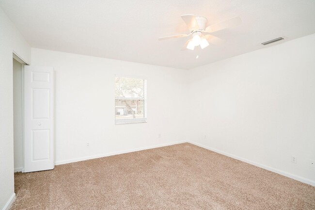 Building Photo - 4420 Carter Rd
