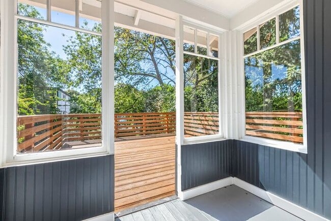 Building Photo - Stunningly Remodeled 1905 Beauty w/ AIR CO...