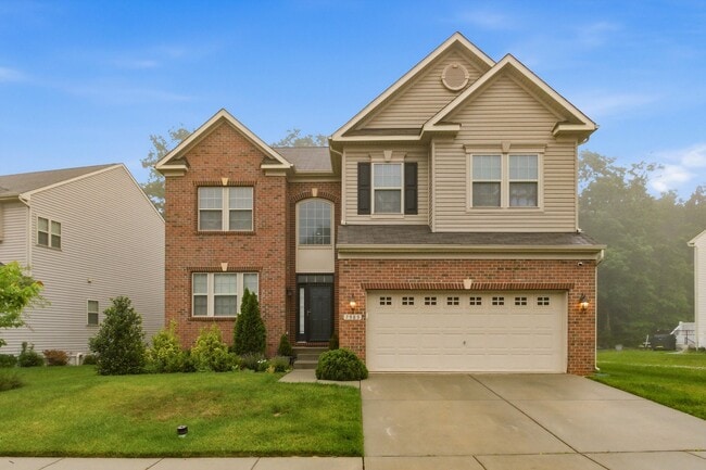 Building Photo - 7585 Holly Ridge Dr