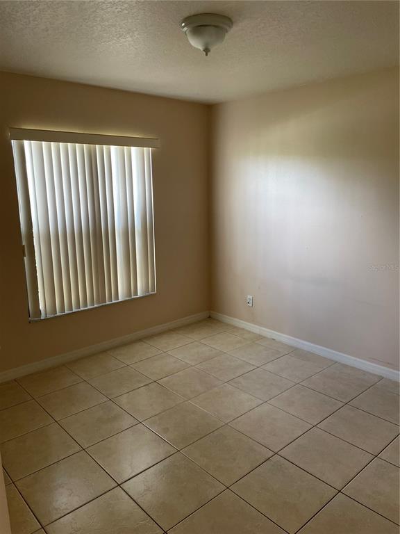 Building Photo - 316 Mariana Way