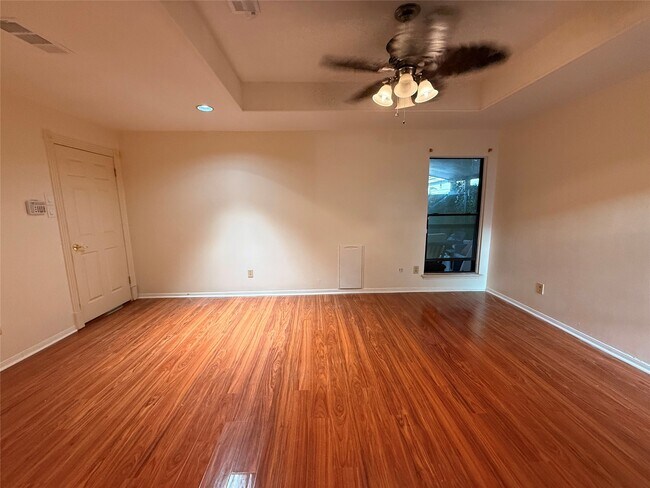 Building Photo - 2311 Peppermill Rd