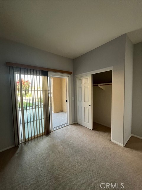 Building Photo - 10518 Willow Ln