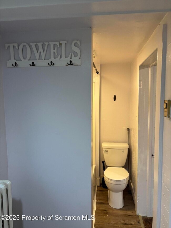 Building Photo - 1115 Monroe Ave