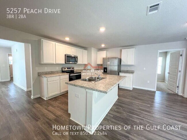 Building Photo - 5257 Peach Dr