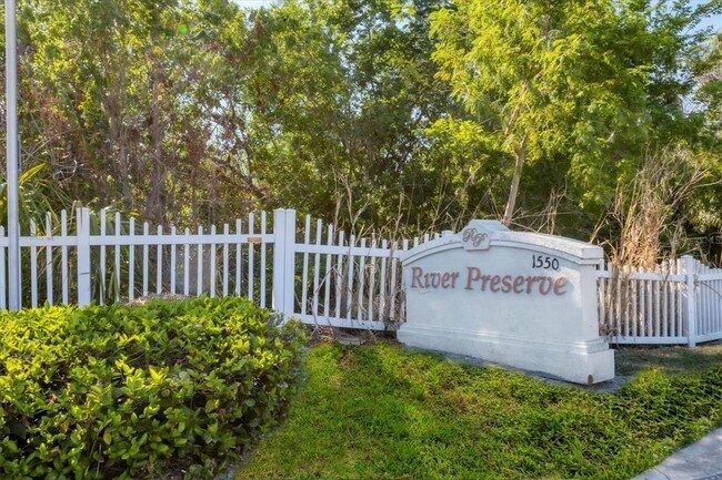 Building Photo - 2628 River Preserve Ct