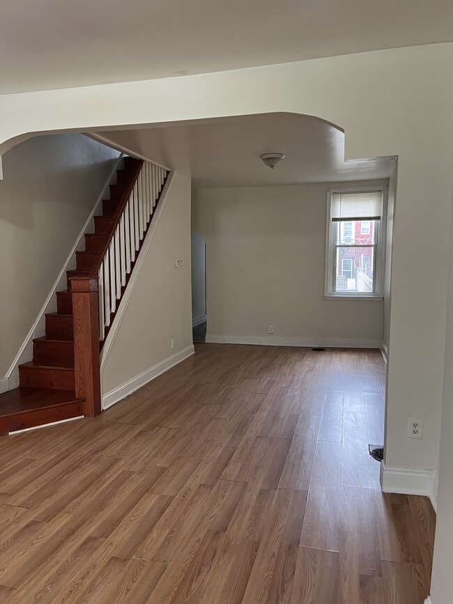 Building Photo - 2947 Kip St