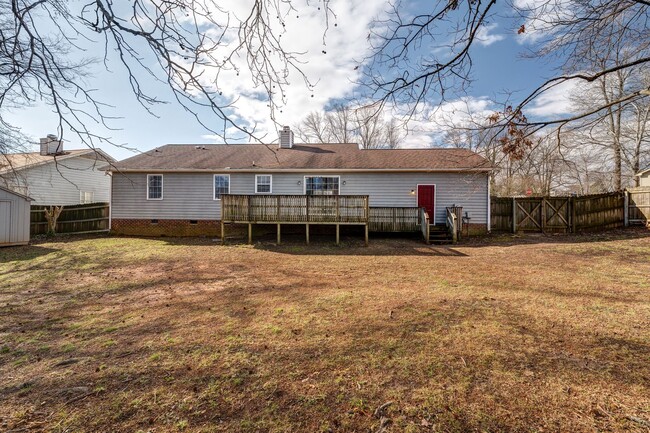 Building Photo - SW Large Updated Home, Bonus Room, FP, Fro...