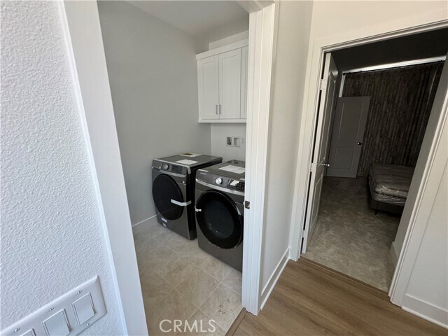 Building Photo - 228 Knot