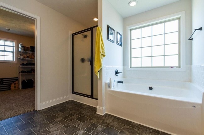 Building Photo - 3753 Tradewinds Terrace