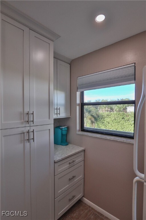 Building Photo - 9281 Central Park Dr