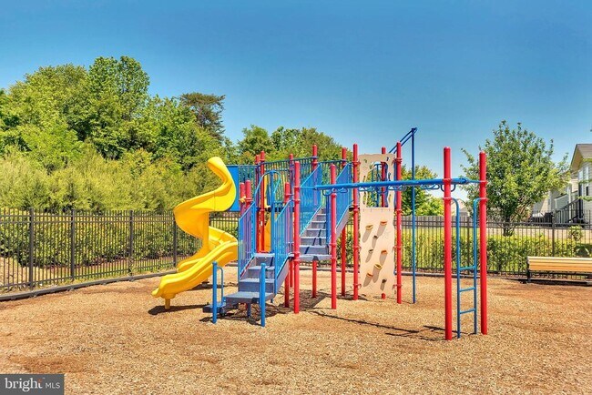 Building Photo - 100 Nestor's Pl