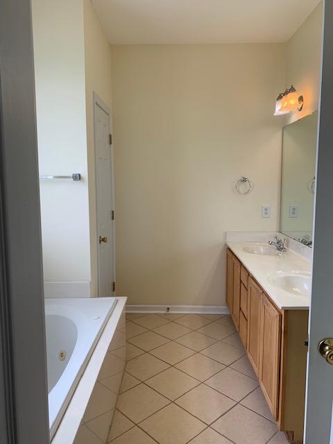 Building Photo - 2384 Covington Dr