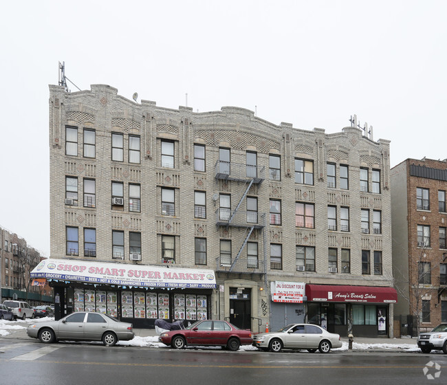 Building Photo - 1507  Saint John's Place