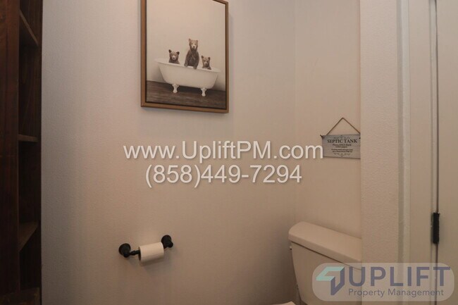 Building Photo - 4010 Imperial Dr