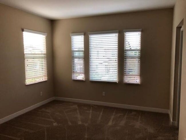 Building Photo - East Ventura - Available Soon: Spacious 4 bedroom Condo