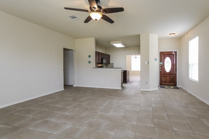 Building Photo - 14807 Waverly Hill Ln
