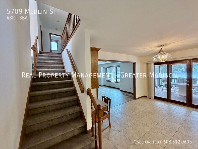 Building Photo - 5709 Merlin St