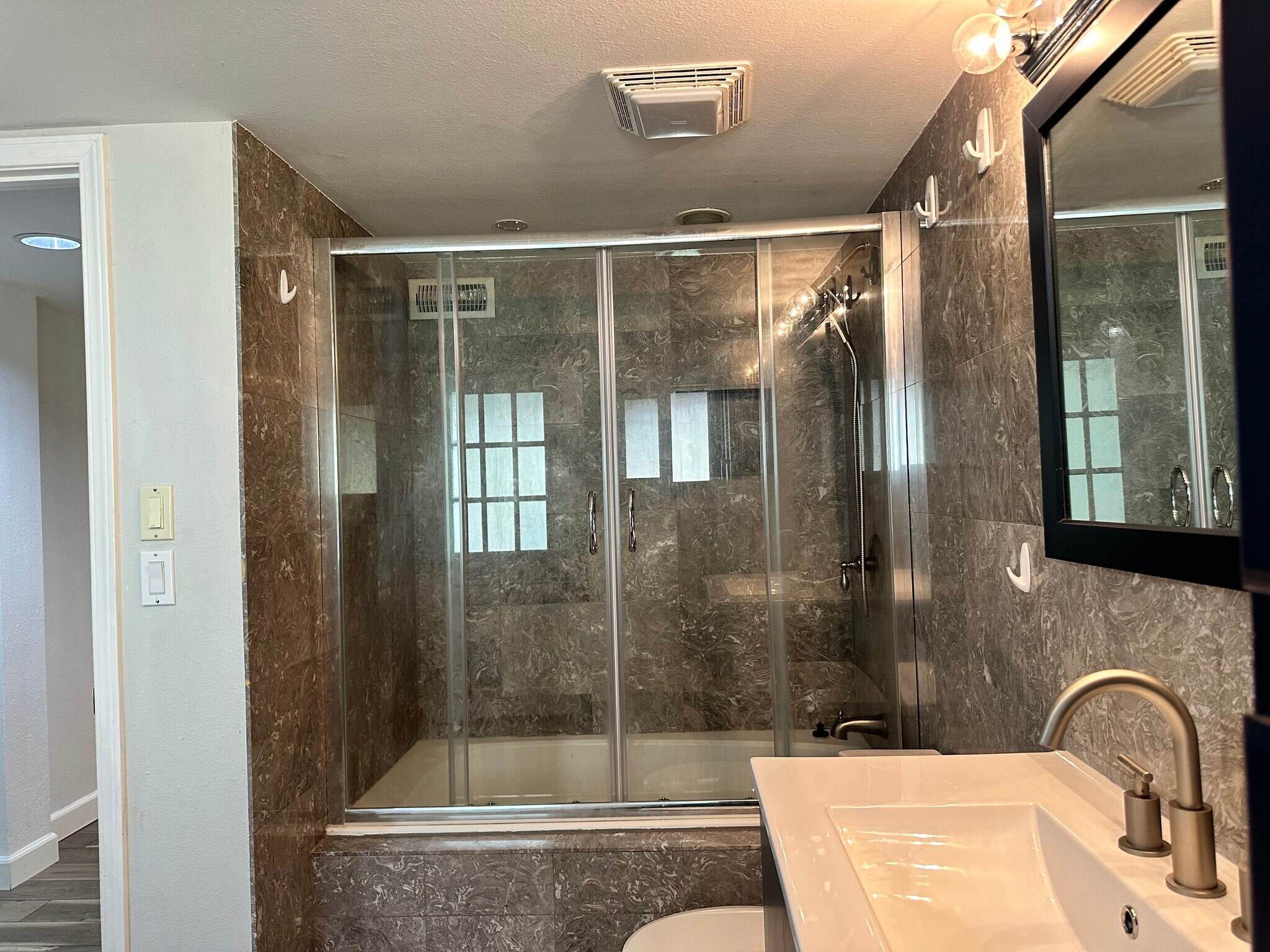 Downstairs Bathroom - 18234 120th Ave SE