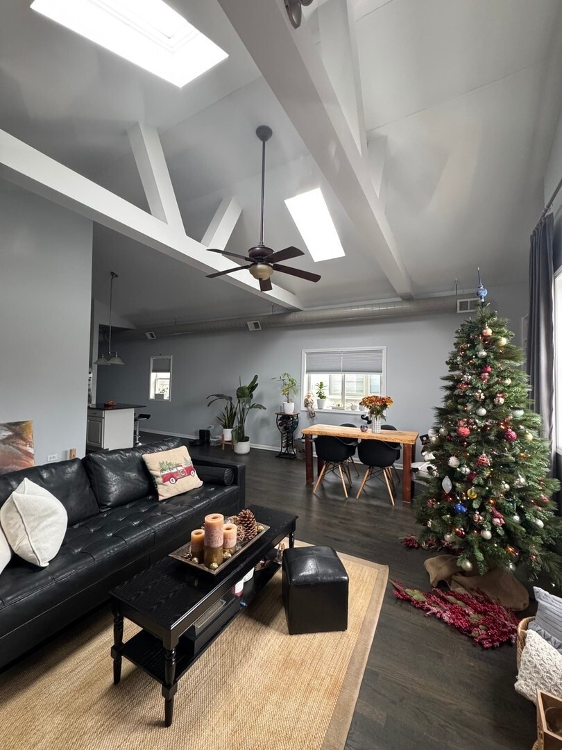 Building Photo - 2315 W Harrison St