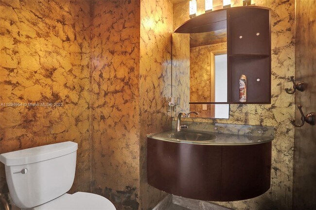 Building Photo - 406 Poinciana Island Dr