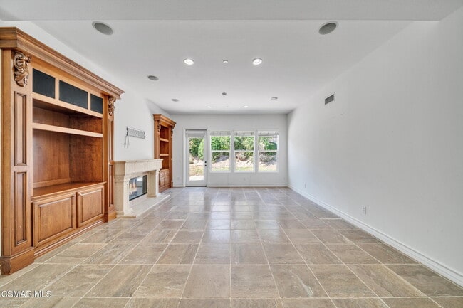 Building Photo - 765 Coral Ridge Ct