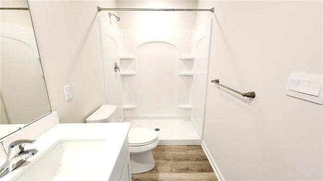 Building Photo - 1132 Martin Rd