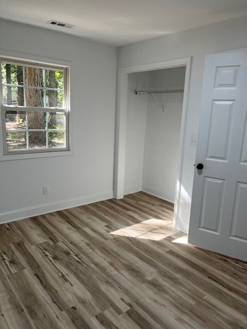 2nd bedroom - 115 Wild Primrose Ln