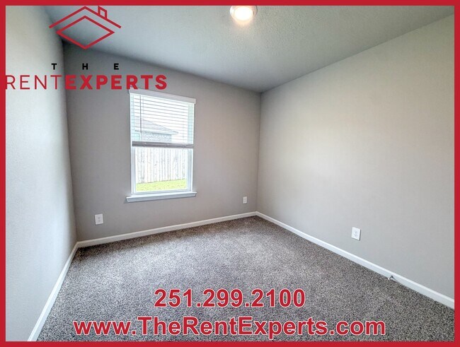 Building Photo - 2613 Windmere Dr E