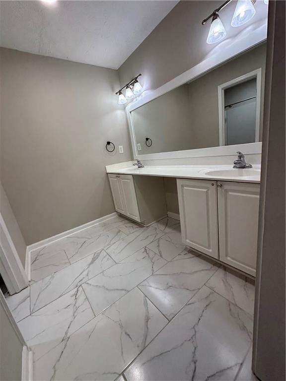 Building Photo - 707 Beaufort Cir