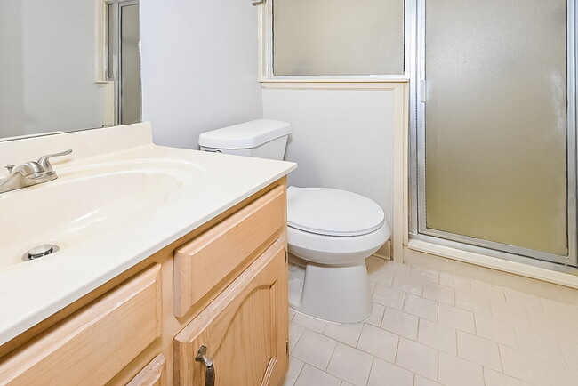 Building Photo - 8400 Kimberly Rose Dr