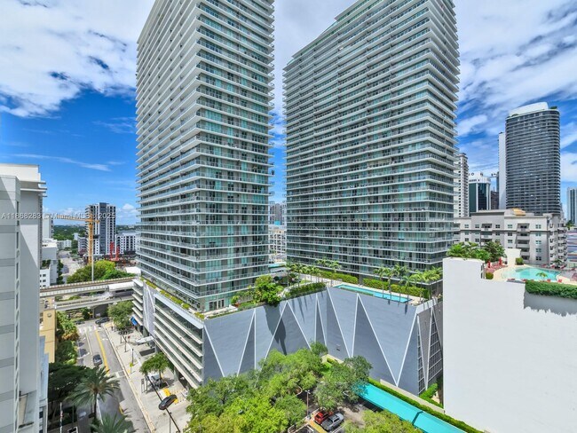 Building Photo - 1250 N Miami Ave