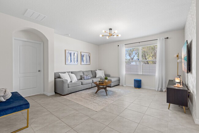 Building Photo - 4BR Under $2,300/mo | Tesla Charger | 15 Min to Lake Nona