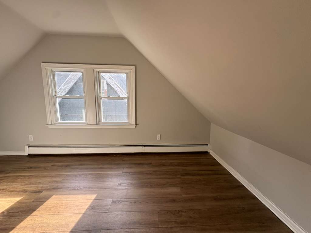 Building Photo - 517 Quinnipiac Ave