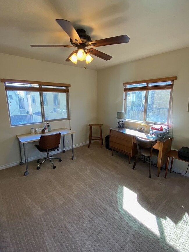 Building Photo - Charming Fully Furnished 2-Bedroom Unit in...