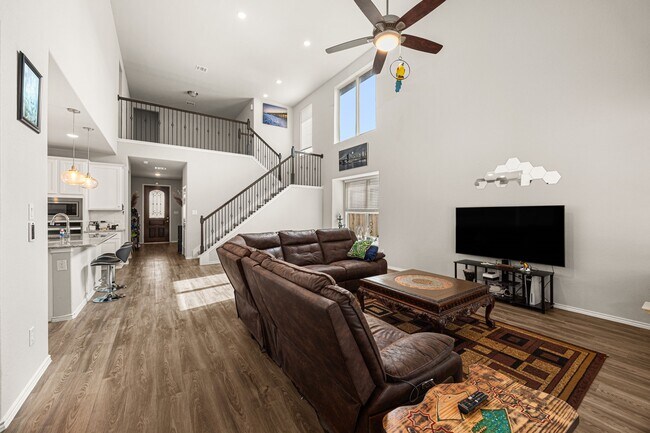 Building Photo - 4608 Mustang Run Dr