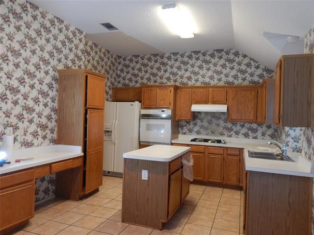 Building Photo - 804 Sansome Dr