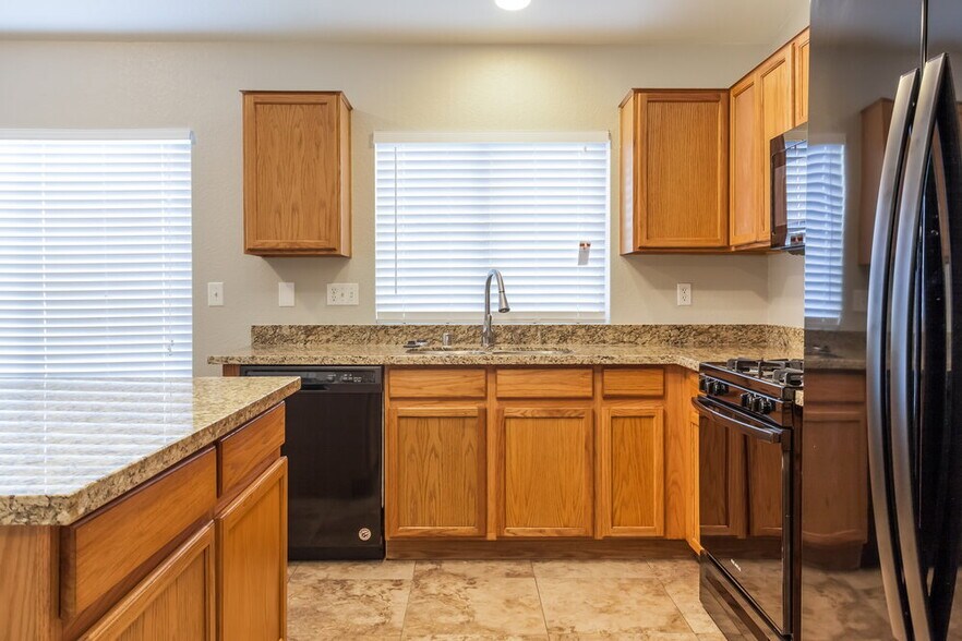 Building Photo - 6333 Winter Valley Ct