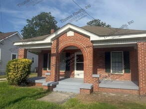Building Photo - 1104 Branch St