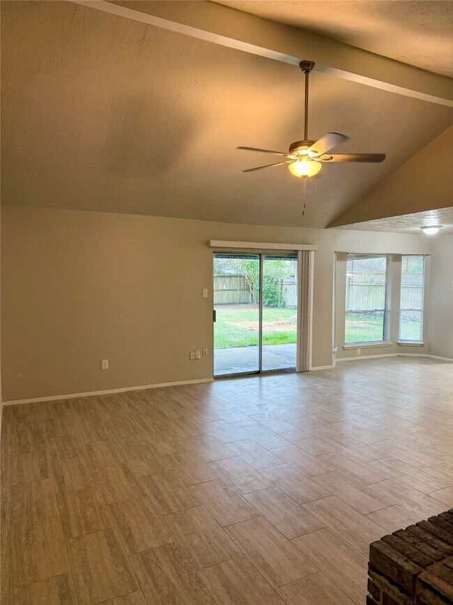 Building Photo - 3507 Almondwood Dr