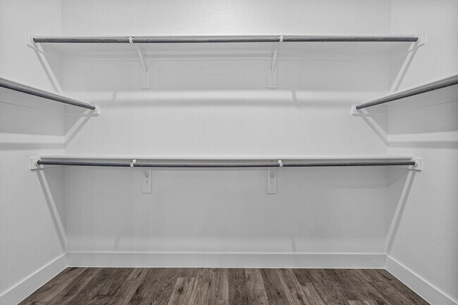 Walk-in Closet - Mansions of Denton