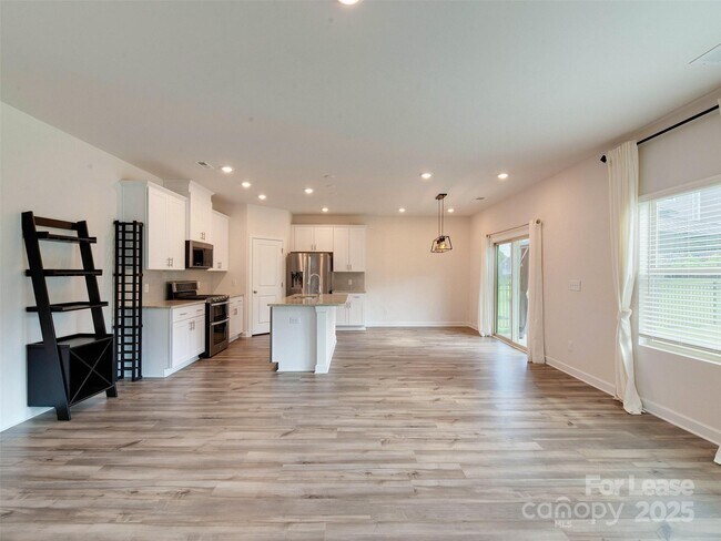 Building Photo - 2606 Arbor Loop Dr