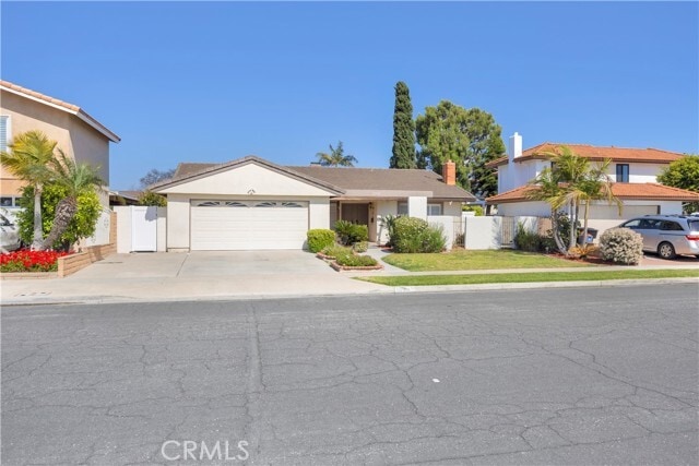 Primary Photo - 15392 Maryknoll St